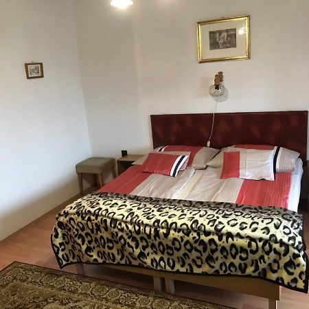 Apartman Berki Margit Heviz Luaran gambar