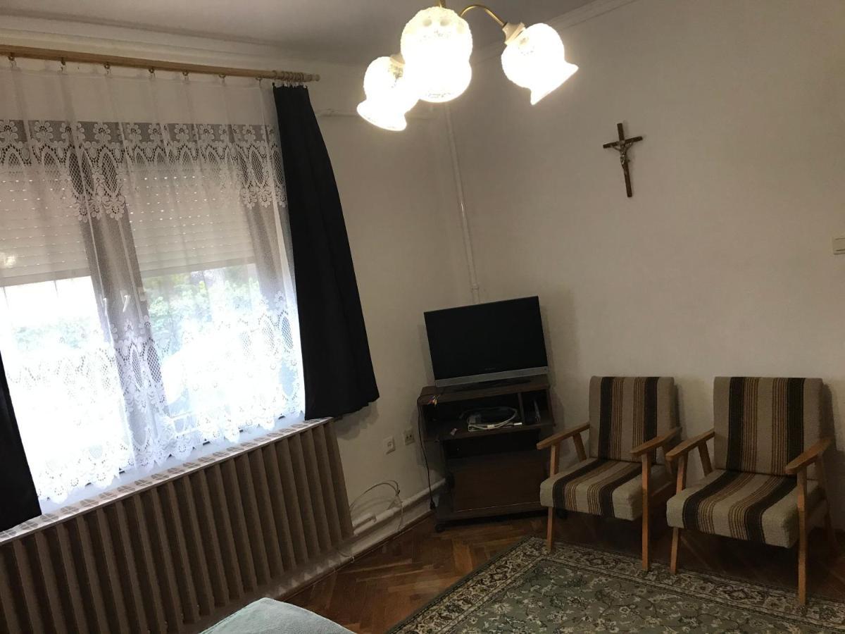 Apartman Berki Margit Heviz Luaran gambar