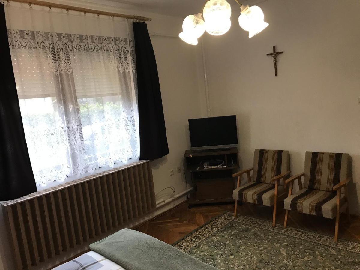 Apartman Berki Margit Heviz Luaran gambar