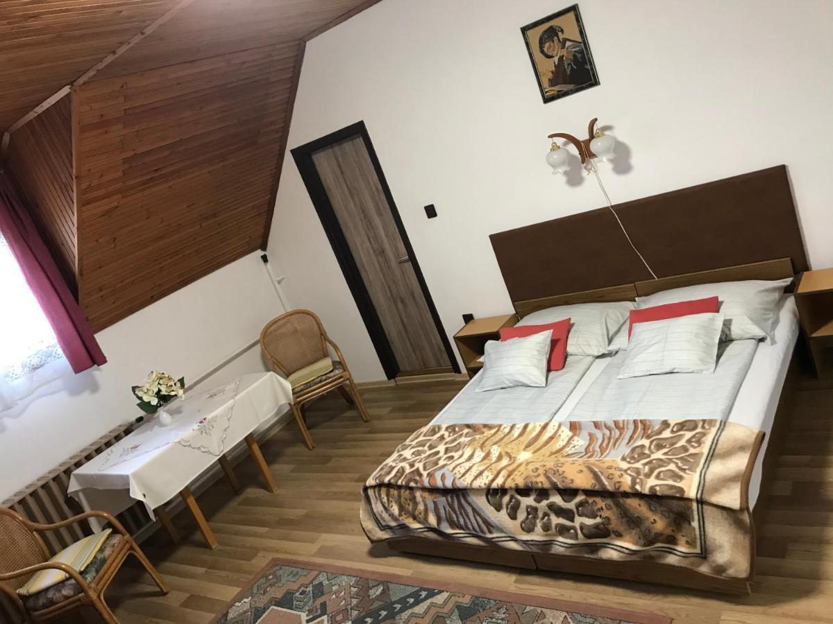 Apartman Berki Margit Heviz Luaran gambar