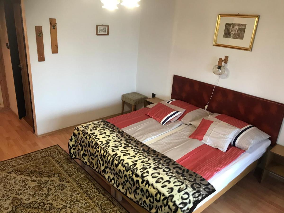 Apartman Berki Margit Heviz Luaran gambar