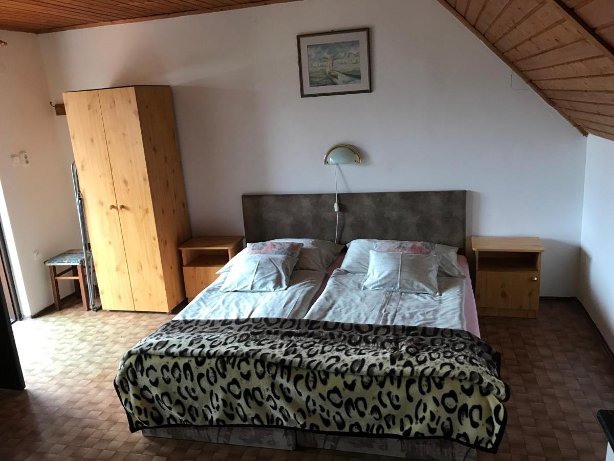 Apartman Berki Margit Heviz Luaran gambar