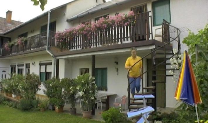 Apartman Berki Margit Heviz Luaran gambar